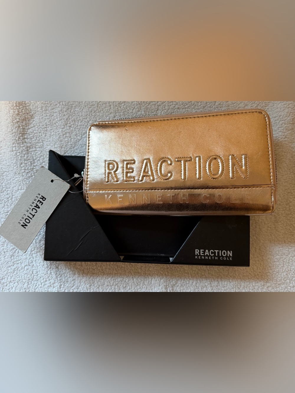 Kenneth Cole Reaction Metallic Rose Gold Zip Around Wallet